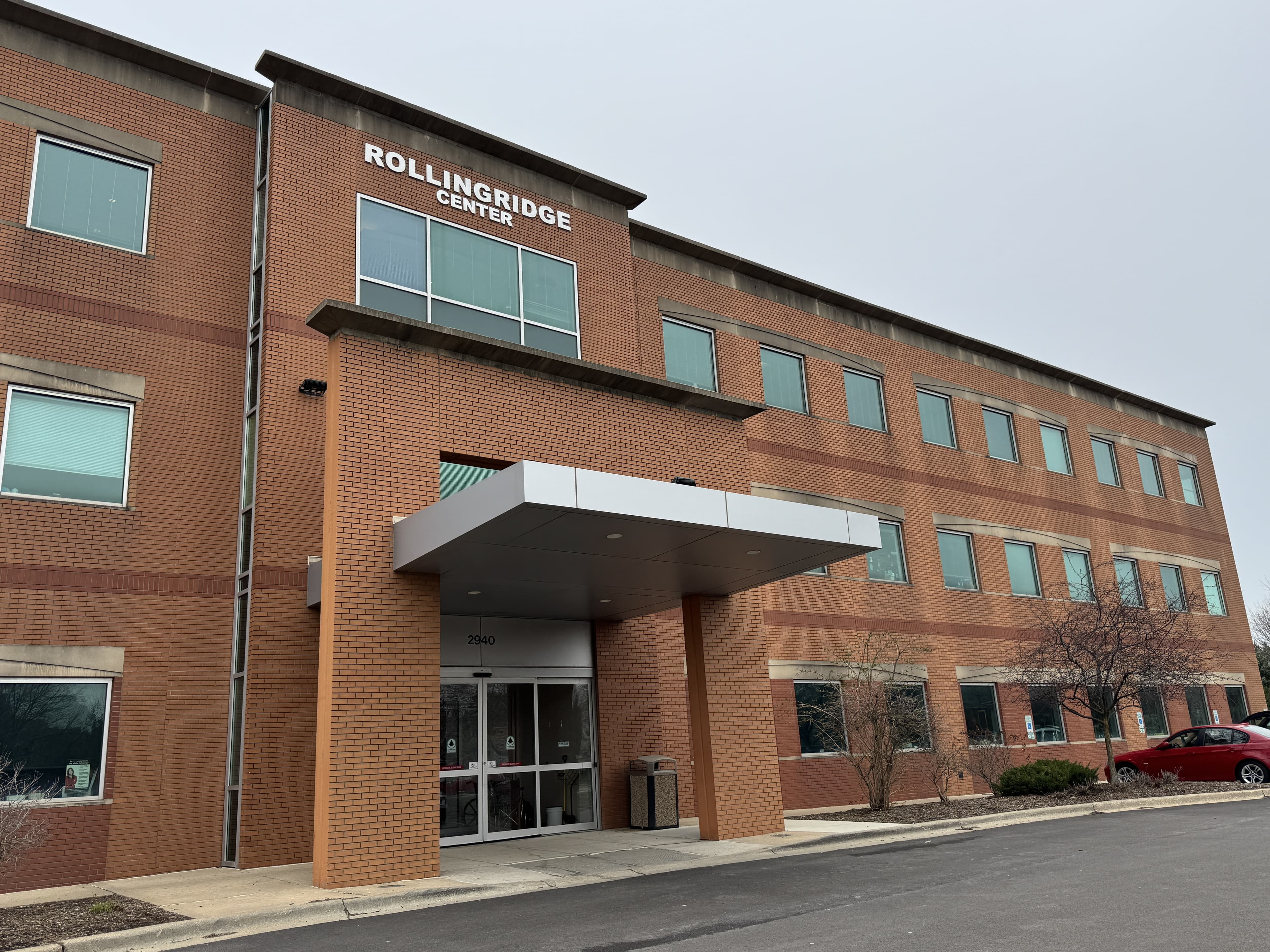 2940 RollingRidge Road, Naperville, IL 60564