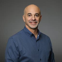 Headshot of Gary Casaccio, MD