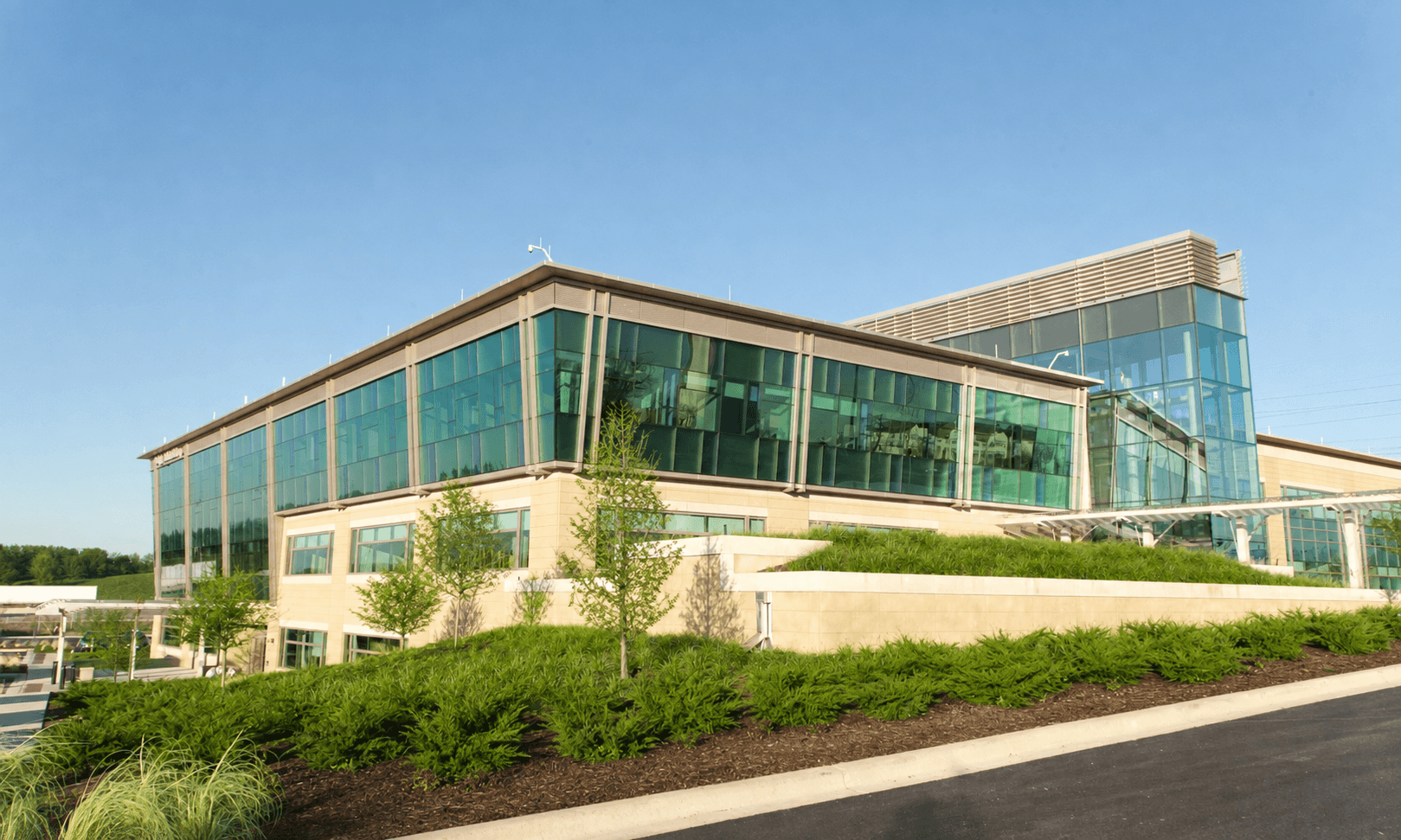 430 Warrenville Rd, Lisle, IL 60532