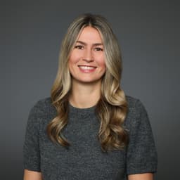 Headshot of Jennesa Fahey, PT, DPT