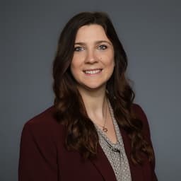 Headshot of Faith Almieri, APRN, FNP-BC