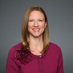 Headshot of Lainey Havertape, PT, DPT, CAPP-Pelvic