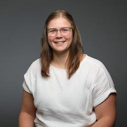 Caroline Roberts, PT, DPT, COMT, CIDN