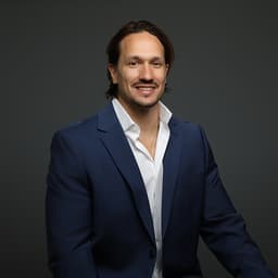 Headshot of John Seisser, PTA