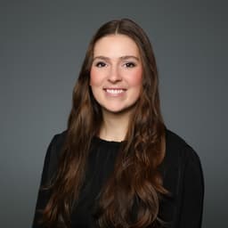 Headshot of Darby Auckland, PA-C