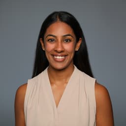 Headshot of Deepa Sheth, PT, DPT