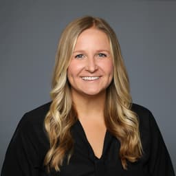 Headshot of Natalie Houghtaylen, PT, DPT